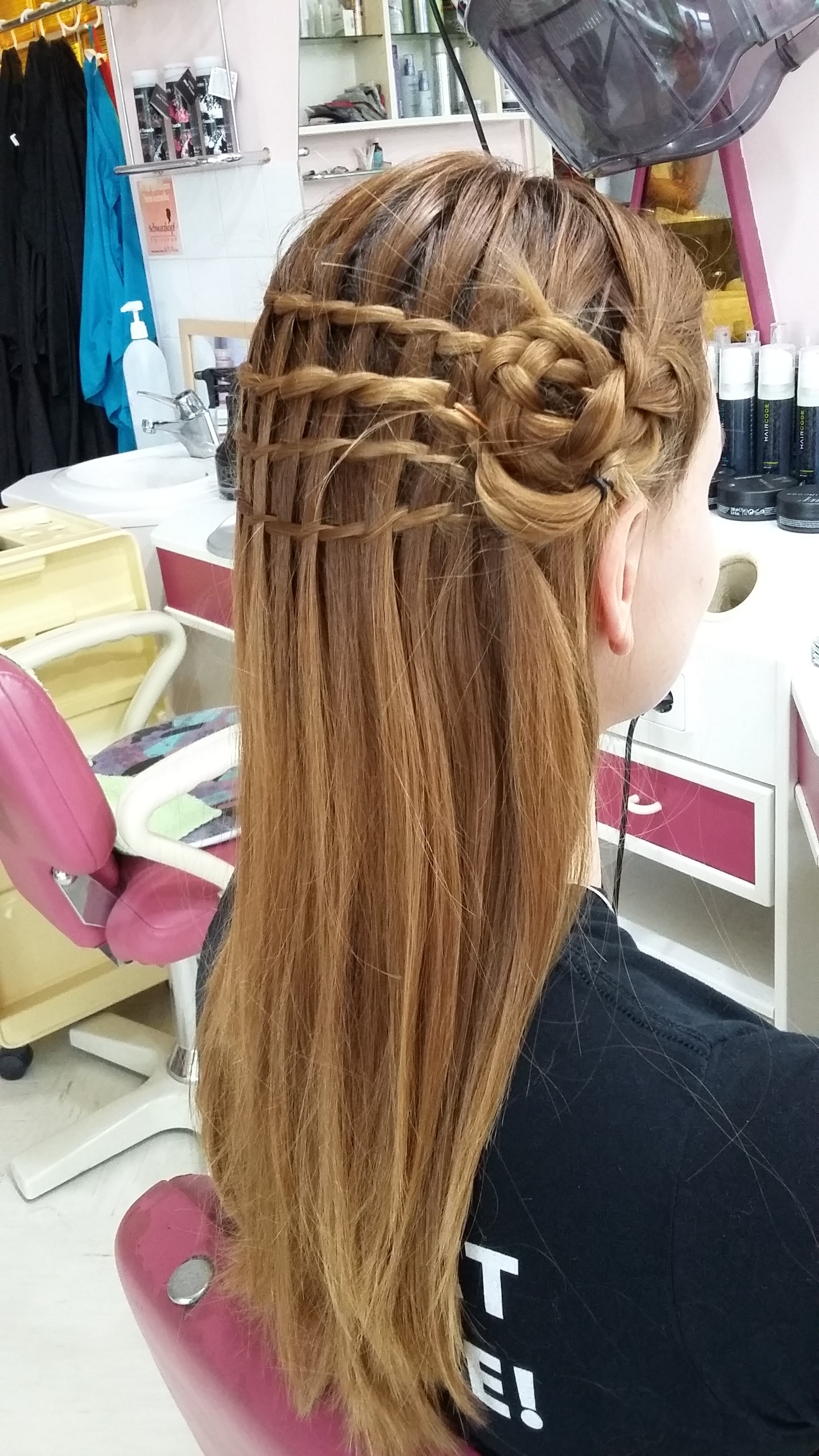 Frizerstvo Božič photo